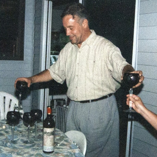 Thomas Higgins Photo 49