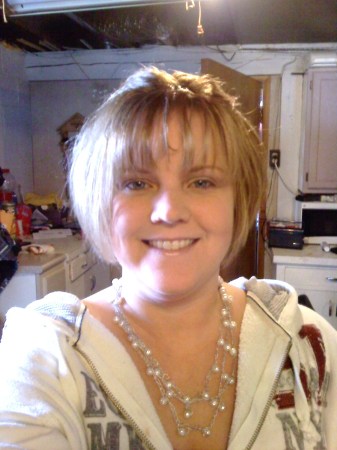 Michelle Larson Photo 10