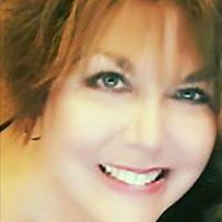 Theresa Schroeder Photo 28