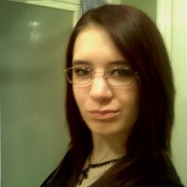 Victoria Gilbert Photo 14
