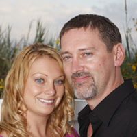 Laura Benner Photo 34