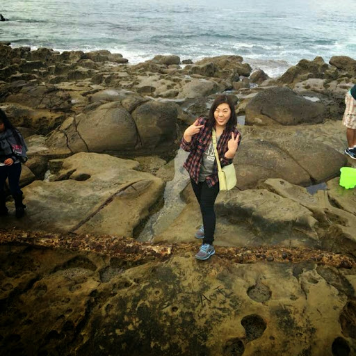 Rebecca Han Photo 27