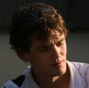 Ian Manson Photo 29