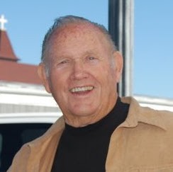 Michael Elliott Photo 45