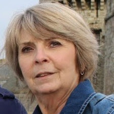 Catherine May Photo 37