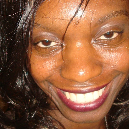 Tamika Robinson Photo 10