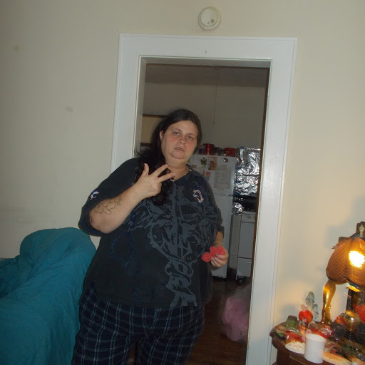 Laura Wise Photo 17