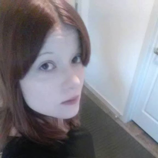 Cassandra Sampson Photo 15