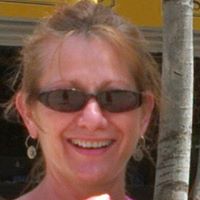 Janet Arnold Photo 17