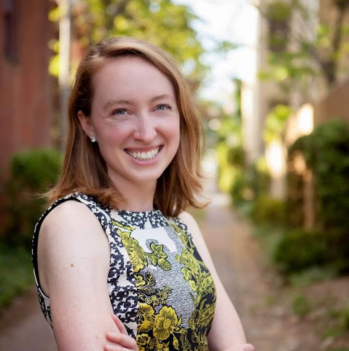 Amy Delong Photo 33