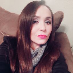 Laura Marquez Photo 12