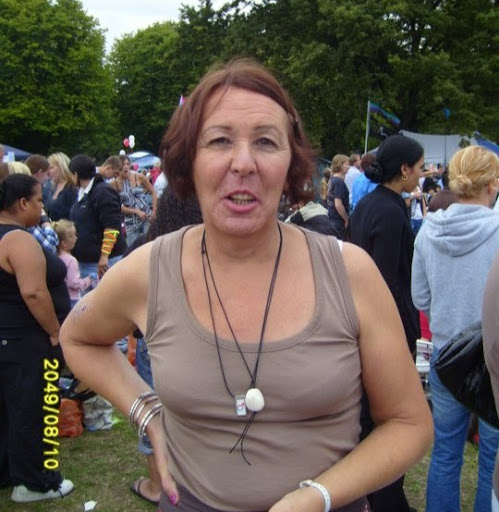 Joanne Wood Photo 29