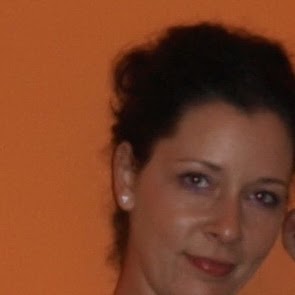 Andrea Lazar Photo 25