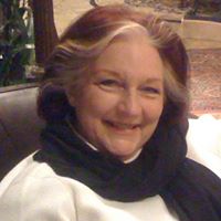 Linda Cross Photo 9