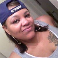 Renee Roberson Photo 16