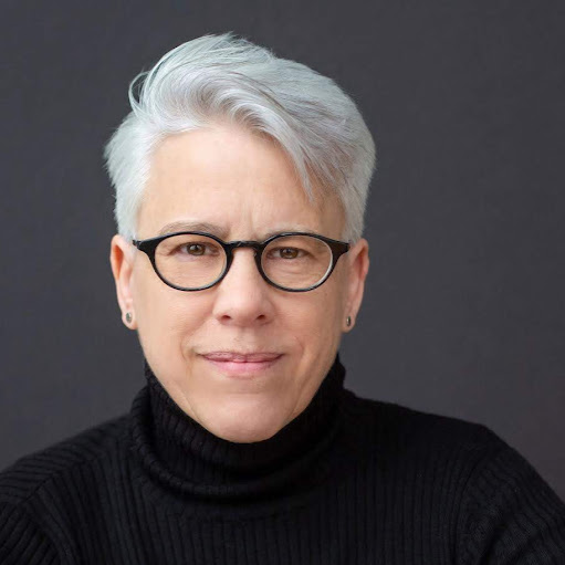 Elizabeth Cahn Photo 7