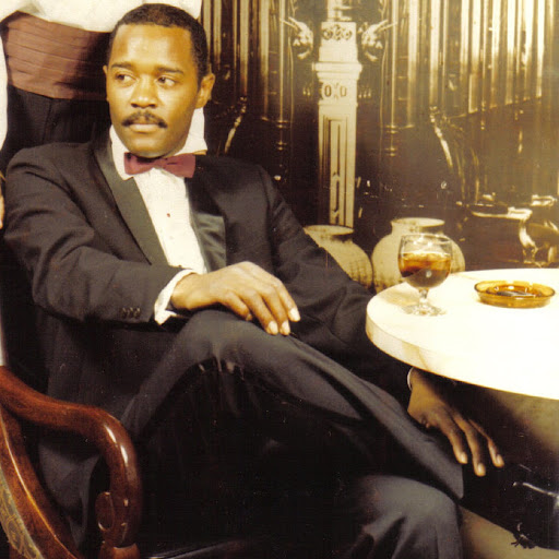 Lawrence Murray Photo 18