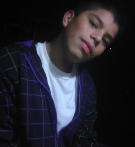 Christopher Paredes Photo 31