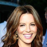 Sara Thomas Photo 48