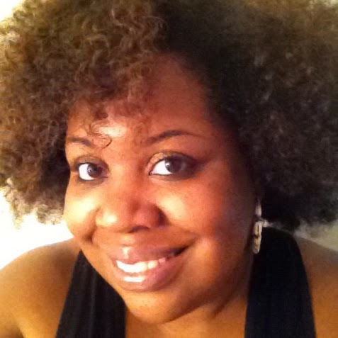 Nicole Heyward Photo 11
