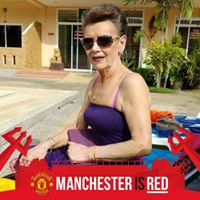 Carole Reid Photo 26