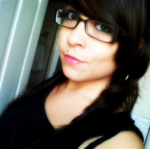 Sarah Solano Photo 25