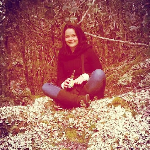 Carla Henderson Photo 7