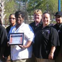 Linda Hardee Photo 9