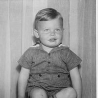 Walt Robbins Photo 4