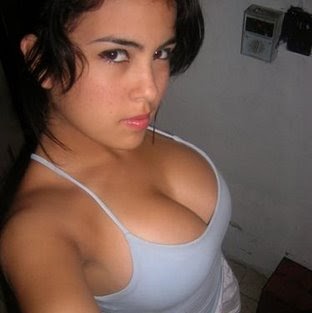 Sandi Vega Photo 7