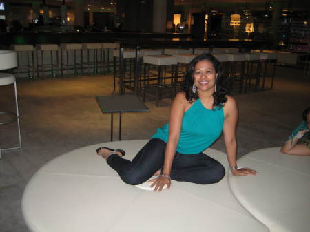 Diana Ramirez Photo 31