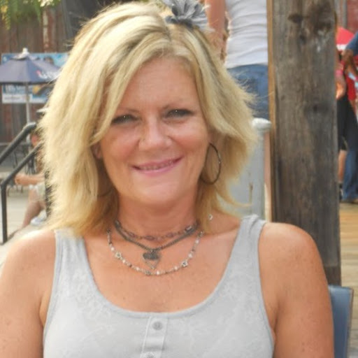 Diana Webb Photo 22