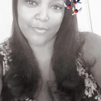 Danielle Hill Photo 35