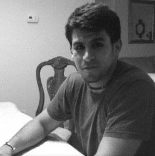 Lorenzo Robles Photo 25