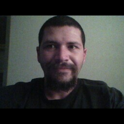 Robert Schilling Photo 28