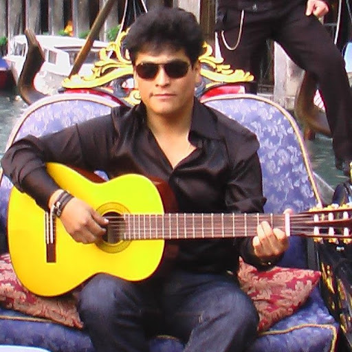Ramiro Torres Photo 33