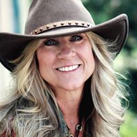 Rosalind Rogers Photo 34
