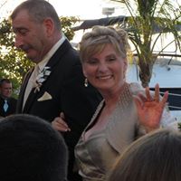 Christine Lyons Photo 8