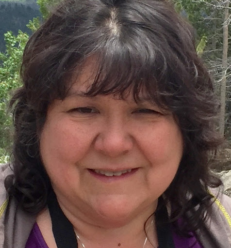Paula Young Photo 37
