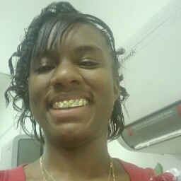 Andrea Mathis Photo 34