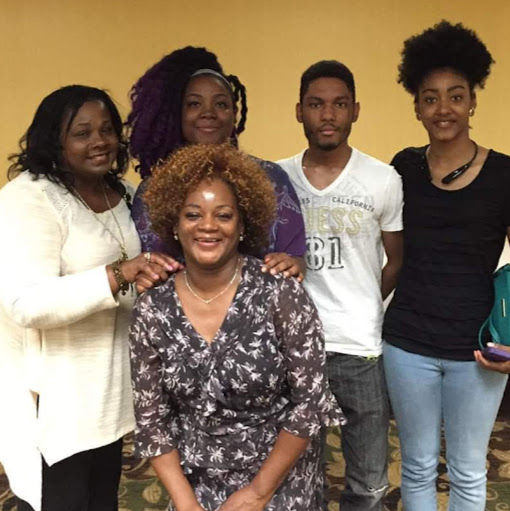 Shelia Walker Photo 26