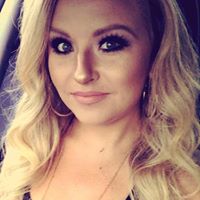 Ashley Saylor Photo 7