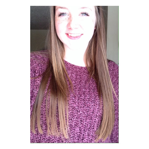 Elizabeth Hogan Photo 26