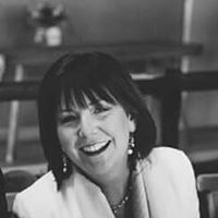 Elissa Robinson Photo 8