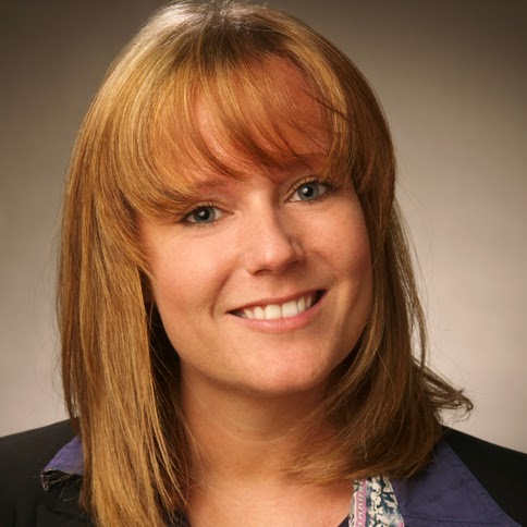 Tina Lang Photo 14