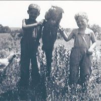 Ernest Arnold Photo 21