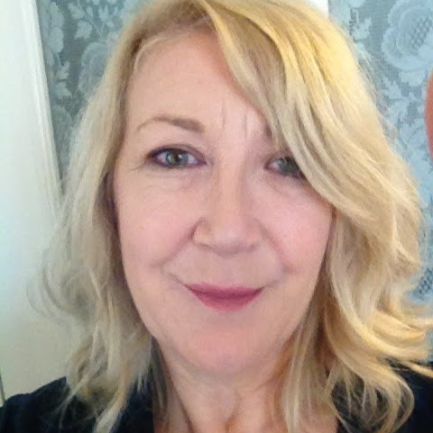 Jacqueline Cox Photo 31