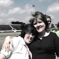 Laurie Norman Photo 26