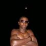 Theodore Gray Photo 12
