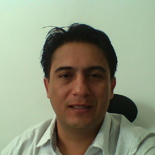Robert Hernandez Photo 66